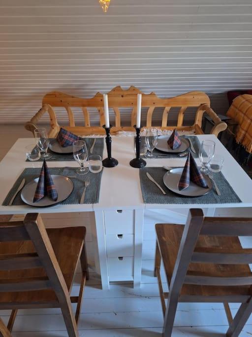 Farmloft With Aurora And Sauna Farm stay Narvik